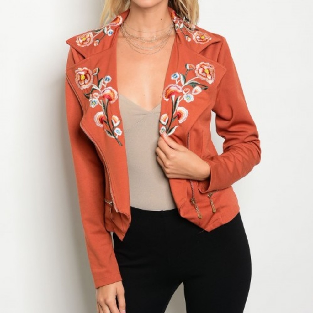 Flower embroidered jacket - Picture 2 of 2